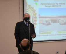 Agentes penitenciários participam de curso de habilitação em fuzil e armeiro no Exército Brasileiro  -  Curitiba, 20/09/2021  -  Foto: DEPEN-PR