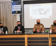 Envolvidos em tentativa de latrocínio de policial militar são localizados em operação conjunta na Capital . Na foto, coletiva de imprensa  -  Curitiba, 21 de setembro de 2021.  -  Foto: Soldado Amanda Morais