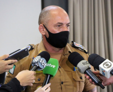 Envolvidos em tentativa de latrocínio de policial militar são localizados em operação conjunta na Capital . Na foto, coletiva de imprensa  -  Curitiba, 21 de setembro de 2021.  -  Foto: Soldado Amanda Morais