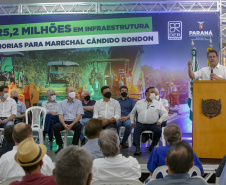 Marechal Cândido Rondon, no Oeste do Paraná, ganhará duas obras de infraestrutura muito aguardadas pela população. O governador Carlos Massa Ratinho Junior esteve no município nesta quarta-feira (22) e anunciou a liberação de cerca de R$ 22,8 milhões em recursos para a retomada do Contorno Oeste da cidade e para a remodelação da Avenida Rio Grande do Sul, uma das principais vias de entrada. 
Foto Gilson Abreu/AEN