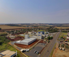 Governador Carlos Massa Ratinho Junior, participou da inauguração da nova planta industrial da Sooro Renner, líder nacional na produção de proteínas derivadas do soro de leite, em Marechal Cândido Rondon - Presentes, o 
prefeito Marcio Rauber e o diretor-presidente da Sooro Renner, William da Silva  - Marechal Cândido Rondon, 22/09/2021  -  Foto: Gilson Abreu/AEN