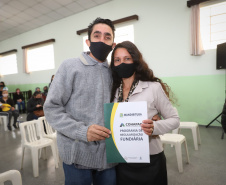 O governador Carlos Massa Ratinho Junior entrega nesta quinta-feira (23), em Mandirituba, na Região Metropolitana de Curitiba, 82 títulos de regularização fundiária para moradores dos bairros São João e Vila Queimados. E tambem  libera R$ 1,3 milhão para pavimentação de vias.   23/09/2021 - Foto: Geraldo Bubniak/AEN