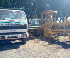 O Governo do Estado, por meio do Departamento de Estradas de Rodagem do Paraná (DER/PR), vai doar equipamentos e veículos pesados para prefeituras de todas as regiões do Paraná, por intermédio de sorteio nos casos em que houver mais de uma interessada.  -  Curitiba, 23/09/2021  -  Foto: DER