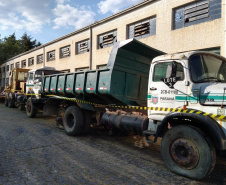 O Governo do Estado, por meio do Departamento de Estradas de Rodagem do Paraná (DER/PR), vai doar equipamentos e veículos pesados para prefeituras de todas as regiões do Paraná, por intermédio de sorteio nos casos em que houver mais de uma interessada.  -  Curitiba, 23/09/2021  -  Foto: DER