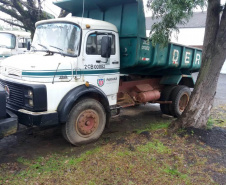 O Governo do Estado, por meio do Departamento de Estradas de Rodagem do Paraná (DER/PR), vai doar equipamentos e veículos pesados para prefeituras de todas as regiões do Paraná, por intermédio de sorteio nos casos em que houver mais de uma interessada.  -  Curitiba, 23/09/2021  -  Foto: DER