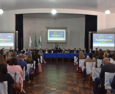 A Secretaria de Estado da Saúde (Sesa) lançou a segunda fase do PlanificaSUS nesta quinta-feira (23) em Irati. A 4ª Regional de Saúde foi sede do projeto no Paraná e desde 2019 desempenha ações voltadas para a Atenção à Saúde do Idoso. -  Curitiba, 23/09/2021  -  Foto: Américo Antonio/SESA