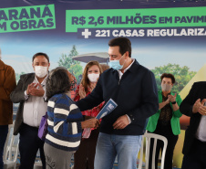 Governador Carlos Massa Ratinho Junior entrega Títulos de Regularização Fundiária e libera recursos em Irati -  Irati, 24/09/2021  -  Foto: Ari Dias/AEN
