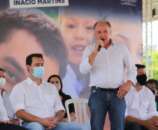 O governador Carlos Massa Ratinho Junior entrega nesta sexta-feira (24), para Inácio Martins, no Centro-Sul do Estado, 202 títulos de regularização fundiária para moradores do bairro São Roque. E tambem  libera R$ 2 milhões para pavimentação de vias.    Na foto, o o secretário do Desenvolvimento Urbano e de Obras Públicas (SEDU), João Carlos Ortega,24/09/2021 - Foto: Geraldo Bubniak/AEN