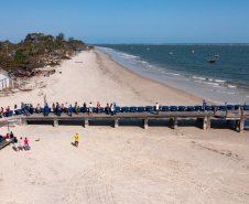 Sanepar distribui 160 caixas d´água para famílias na região de Guaraqueçaba. Foto: Sanepar