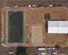 O governador Carlos Massa Ratinho Junior participou nesta quinta-feira (30), em Rolândia, na Região Norte, da inauguração de duas unidades do Meu Campinho, um dos principais programas de esporte e lazer do Governo do Estado. Ele anunciou  também a liberação de R$ 1.799.678,06 para a retomada da construção de um novo Centro Municipal de Educação Infantil (CMEI). 
Foto Gilson Abreu/AEN