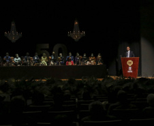 O governador Carlos Massa Ratinho Junior participou nesta quinta-feira (30) da solenidade em comemoração ao Jubileu de Ouro do HU-UEL, reforçando a importância da organização para o Estado, destacando os feitos mais recentes.
Foto Gilson Abreu/AEN