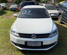 Veículos inservíveis para uso policial, mas que ainda servem para uso comum, serão leiloados pela Polícia Militar do Paraná. São ofertados 258 automóveis, motocicletas e vans que estão nos pátios das unidades da PM nas regiões Noroeste e Oeste do estado. - Curitiba, 04/10/2021  -  Foto: SESP-PR