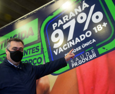 

Saúde distribui primeiras vacinas para reforço de idosos acima de 60 anos e trabalhadores da saúde e anuncia chegada de novos lotes dos imunizantes . Foto: Américo Antonio/SESA