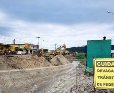 Desvios Matinhos - Lembrete dos desvios de trânsito em Matinhos devido à obra de duplicação, para os turistas que vão ao litoral no feriadão  -  Curitiba, 06/10/2021  -  Foto: DER