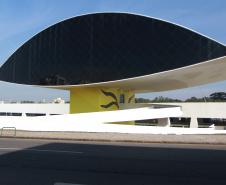 O documentário ?Concurso como Prática: A Presença da Arquitetura Paranaense?, integrante da exposição de mesmo nome em cartaz no Museu Oscar Niemeyer (MON) até o dia 12 de dezembro, será disponibilizado no canal do Youtube do Museu a partir do dia 7 de outubro. -  Curitiba, 06/10/2021  -  Foto: Alessandro Vieira