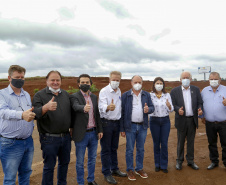 O governador em exercício Darci Piana vistoriou nesta quinta-feira (07) a construção do novo trevo da PR-281, e inaugurou uma unidade do Meu Campinho no distrito de Doutor Antonio Paranhos, em São Jorge D’Oeste, na região Sudoeste do Paraná. - São Jorge D’Oeste, 07/10/2021 -  Foto: Gilson Abreu/AEN