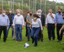 O governador em exercício Darci Piana vistoriou nesta quinta-feira (07) a construção do novo trevo da PR-281, e inaugurou uma unidade do Meu Campinho no distrito de Doutor Antonio Paranhos, em São Jorge D’Oeste, na região Sudoeste do Paraná. - São Jorge D’Oeste, 07/10/2021 -  Foto: Gilson Abreu/AEN