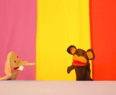 Vídeos infantis para assistir na plataforma Paraná Cultura  - Dando show Bolo de COCOloridohttp://www.prcultura.pr.gov.br/Pagina/FantoShow-Ep1-Bolo-de-COCOlorido  -  Curitiba, 08/10/2021  -  Foto: SECC