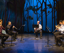 O Teatro Guaíra preparou uma programação virtual especial para celebrar o Dia das Crianças. Os pequenos poderão assistir a um concerto da Orquestra Sinfônica do Paraná (OSP), que apresenta a obra ?Pedro e o Lobo?, e ao projeto Chromakids, do Balé Teatro Guaíra (BTG).  -  Curitiba, 08/10/2021  -  Foto:  Maringas Maciel/Teatro Guaíra