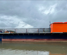 DER está fiscalizando o serviço do ferry boat de Guaratuba no feriado de 12 de
outubro. Foto:DER