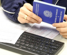 Semana começa com 9.588 vagas ofertadas pelas Agências do Trabalhador. Foto: Gilson Abreu/AEN