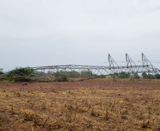 Copel e Sanepar trabalham para restabelecer luz e água em municípios atingidos por temporal. Foto: Copel