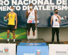 O Centro Nacional de Treinamento em Atletismo (CNTA), em Cascavel, mais uma vez foi palco de grandes disputas e importantes conquistas do atletismo paranaense. Neste último fim de semana (16 e 17), a cidade foi sede das mais variadas competições do atletismo na etapa estadual dos Jogos da Juventude do Paraná (JOJUPS) e dos Jogos Abertos do Paraná (JAPS), que contabilizaram 43 municípios participantes e mais de 500 atletas. -  Curitiba, 18/10/2021 - Foto: Alexsandro Felix