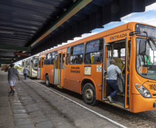 Estado e Google firmam parceria para divulgar informações do transporte coletivo da RMC. Foto: Comec