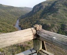 A proposta para efetivação da parceria de concessão do Parque Estadual do Guartelá, em Tibagi, nos Campos Gerais, foi apresentada nesta quarta-feira (20), em Curitiba, no chamado roadshow. O evento é uma apresentação técnica, com diálogo direto entre representantes do Governo do Estado e a iniciativa privada para explanação do projeto de concessão.  Foto: SEDEST