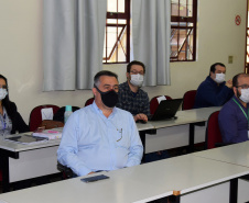 A secretaria estadual da Saúde (Sesa) iniciou nesta quarta-feira (20), em Londrina, a discussão da segunda etapa do Planejamento Regional Integrado (PRI) na Macrorregião Norte. Esta macrorregião soma 97 municípios, em cinco Regionais de Saúde: Apucarana (16ª) Londrina (17ª), Cornélio Procópio (18ª), Jacarezinho (19ª) Ivaiporã (22ª). Foto: Américo Antonio/SESA