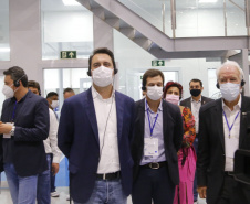 O governador Carlos Massa Ratinho Junior participou nesta quinta-feira (21) em Mandaguari, na Região Norte, da inauguração da nova planta da SuperBAC, empresa especializada em soluções biotecnológicas de alta performance para os segmentos de agricultura, saneamento, óleo e gás e bens de consumo. - Mandaguari, 21/10/2021 - Foto: Gilson Abreu/AEN