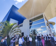 O governador Carlos Massa Ratinho Junior participou nesta quinta-feira (21) em Mandaguari, na Região Norte, da inauguração da nova planta da SuperBAC, empresa especializada em soluções biotecnológicas de alta performance para os segmentos de agricultura, saneamento, óleo e gás e bens de consumo. - Mandaguari, 21/10/2021 - Foto: Jonathan Campos/AEN