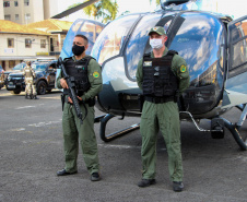 Com o reforço do efetivo administrativo, a Polícia Militar desencadeou a Operação Fecha Quartel III na Capital e em todo o Estado do Paraná nesta sexta-feira (22/10). Apenas em Curitiba e na Região Metropolitana, mais de 270 policiais estão nas ruas, além do efetivo já aplicado no policiamento ordinário, reforçando o patrulhamento nas áreas comerciais, residenciais e com maior índice de ocorrências. - Curitiba, 22/10/2021 - Foto: Soldado Ismael Ponchio