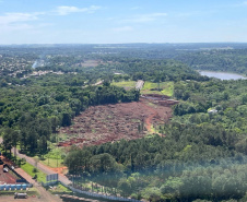 Andamento da obra da Ponte da Integração Brasil - Paraguai no mês de outubro -  Curitiba, 25/10/2021 - Foto: DER