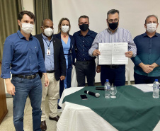 O secretário de Estado da Saúde, Beto Preto, destacou a parceria do Governo do Estado com os municípios, principalmente no enfrentamento à Covid-19, em reunião realizada nesta quarta-feira (27) com a Associação dos Municípios dos Campos Gerais (AMCG) em Arapoti. -  Curitibs, 27/10/2021 - Foto: Andressa Desyreé/SESA