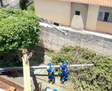 MARINGÁ - Os temporais que castigaram as regiões Sudoeste, Oeste, Noroeste e Norte do Paraná no mês de outubro já causaram, somados, mais danos ao sistema elétrico da Copel do que o ciclone-bomba, evento climático excepcional que atingiu o Leste do Paraná em junho de 2020