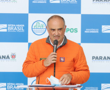 Solenidade de entrega de materiais para atendimento de emergencias para a Defesa Civil, na nesta sexta-feira (29), no Palacio Iguaçu em Curitiba.  Na foto, coordenador estadual da Defesa Civil, coronel Fernando Schunig . Foto: Geraldo Bubniak/AEN