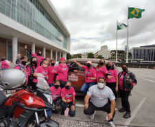 Expedição Filhas do Paraná volta a Curitiba após 2.800 km divulgando o Outubro Rosa

. Foto: Alessandro Vieira/SEDEST
