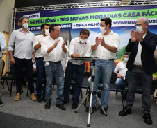 O governador Carlos Massa Ratinho Junior confirmou nesta quinta-feira (04) uma série de investimentos para Cianorte, na Região Noroeste. Foto: Ari Dias/AEN