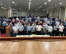 O secretário de Estado da Saúde, Beto Preto, assinou nesta sexta-feira (5) a autorização para o aumento no repasse de custeio ao Hospital Moacir Micheletto, em Assis Chateaubriand, logo após a visita na unidade. - Assis Chateaubriand, 05/11/2021 - Foto: Andressa Desyreé / Sesa