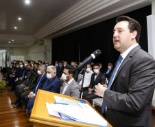 O governador Carlos Massa Ratinho Junior recebeu nesta sexta-feira (5) o título de “Benfeitor do Oeste”. A homenagem é dos prefeitos que integram a Associação dos Municípios do Oeste do Paraná foi conferida durante a 15ª edição do maior evento da imprensa da região, o Prêmio Amop de Jornalismo. 
Foto Gilson abreu/AEN
