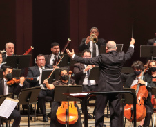 O Centro Cultural Teatro Guaíra informa que estão esgotados os ingressos do segundo lote para o Concerto Polonês, com a Orquestra Sinfônica do Paraná. Este será o primeiro concerto da OSP depois de 19 meses.  - Curitiba, 08/11/2021 - Foto: José Fernando Ogura/AEN