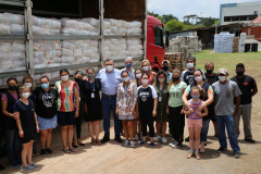 “Operação de Guerra” distribui 28 mil cestas básicas para as Apaes do Paraná