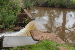 Chuvas aumentaram de forma significativa nível do Rio Brinco, manancial da cidade   