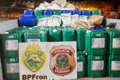 BPFRON e PF apreendem carga de agrotóxicos avaliada em R$ 10 milhões no Oeste do estado