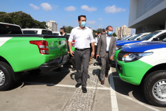 Governador Carlos Massa Ratinho Junior entrega veículos para a Vigilância Ambiental.