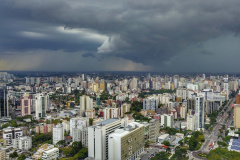 Tempo instável no Paraná traz chuvas e tempestade para o fim de semana