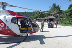 Suporte aéreo do BPMOA no Litoral atende 151 pessoas em quase dois meses de verão