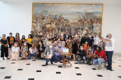 Secretaria de Justiça, Família e Trabalho entrega a primeira carteira do artesanato brasileiro e comemora Dia do Artesanato