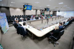 Fomento Paraná e Cacinor firmam parceria para oferecer crédito a empresários
